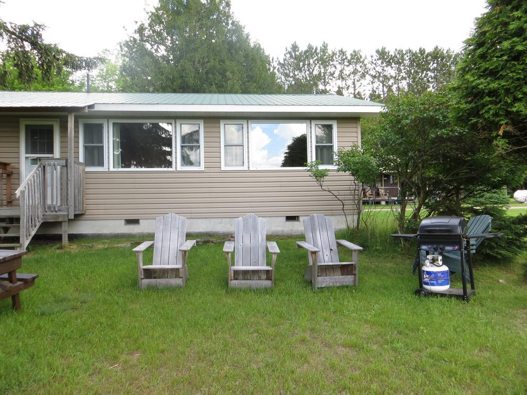 Bondi Village Cottage Resort Lake of Bays Zewnętrze zdjęcie